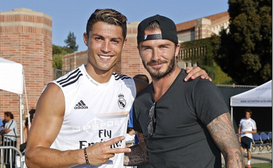 湖人浓眉哥篮下统治力助球队连胜（浓眉统治禁区，助湖人豪取连胜）