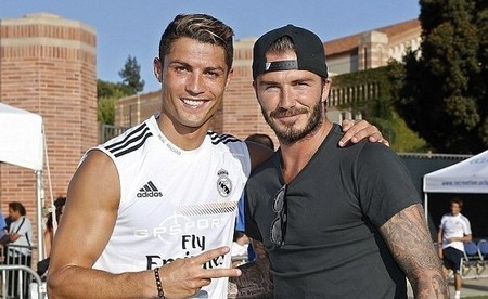 魔术vs马刺前瞻：马刺背靠背，魔术以逸待劳主场求胜（前瞻：马刺背靠背客场作战，休整占优的魔术主场冲胜）