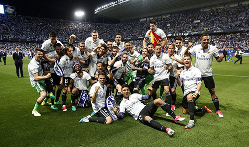 祝贺！梅西斩获第47个冠军，美职联总决赛：迈阿密国际3-1温哥华（梅西收获生涯第47冠！迈阿密国际3-1击败温哥华，美职联总决赛告捷）