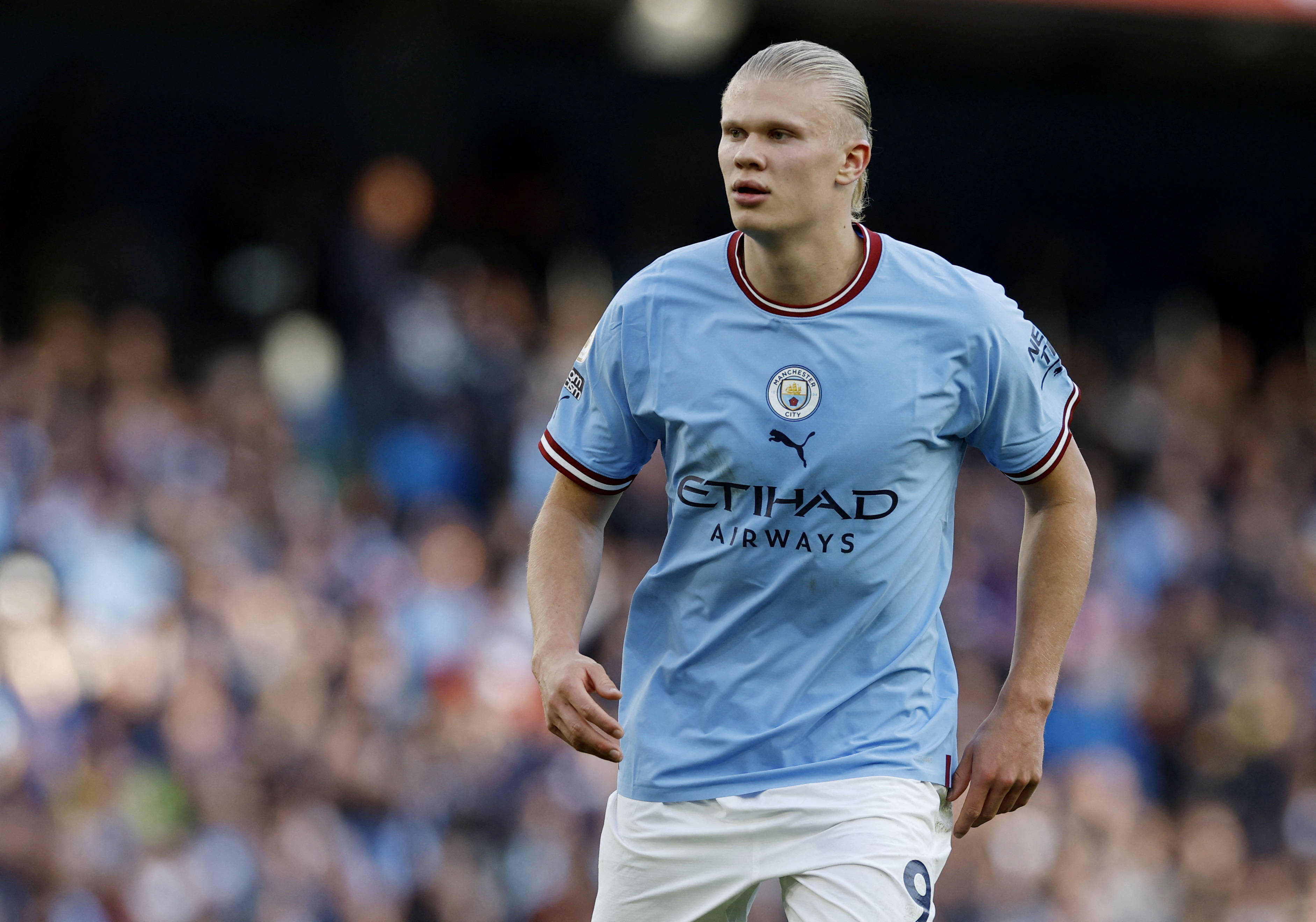 布翁焦尔诺谈主场欧冠首秀：听见欧冠主题曲时我感到无比激动（布翁焦尔诺：主场欧冠处子秀，听到主题曲令我热血沸腾）