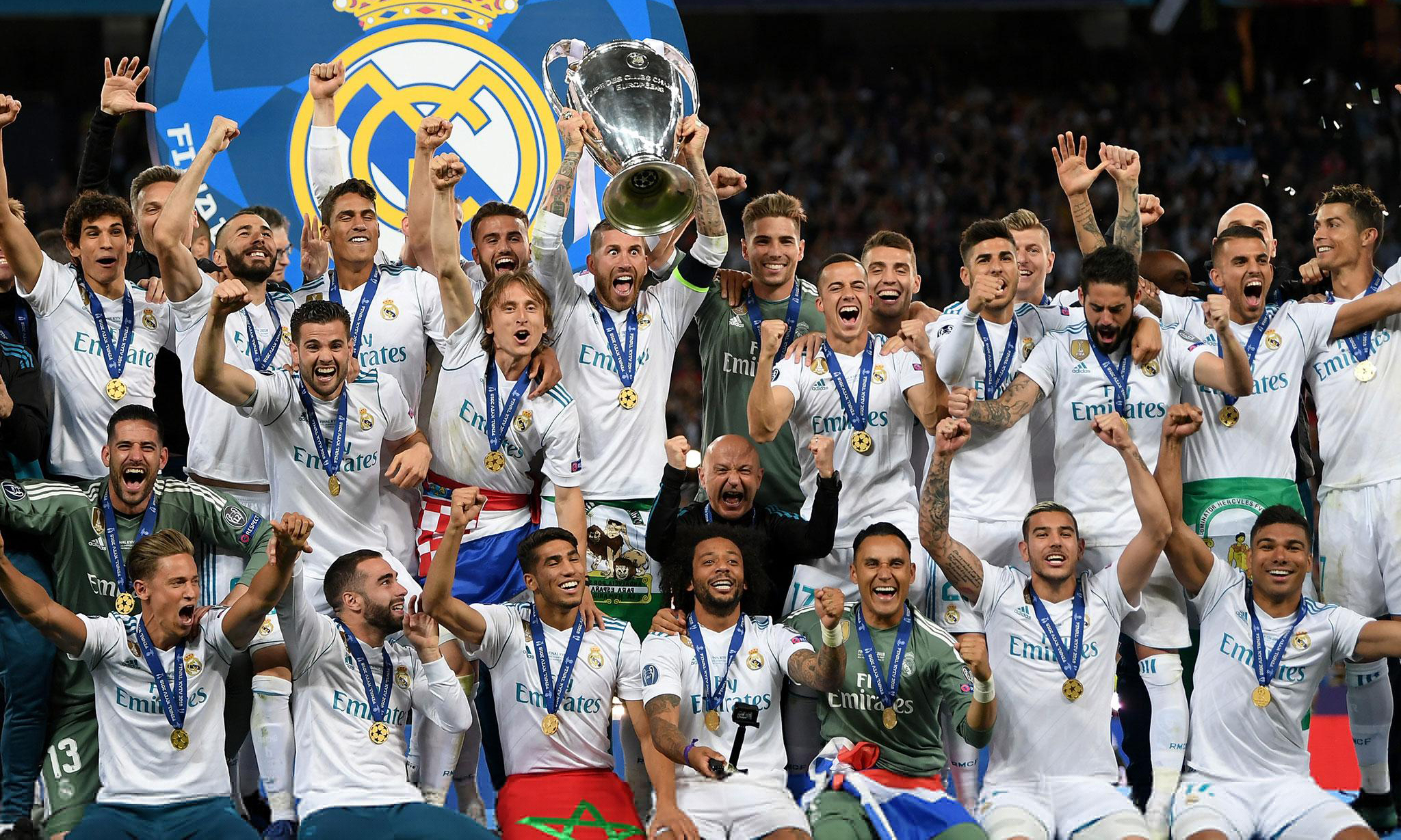 球队防守端数据大幅提升（球队防守效率显著攀升）