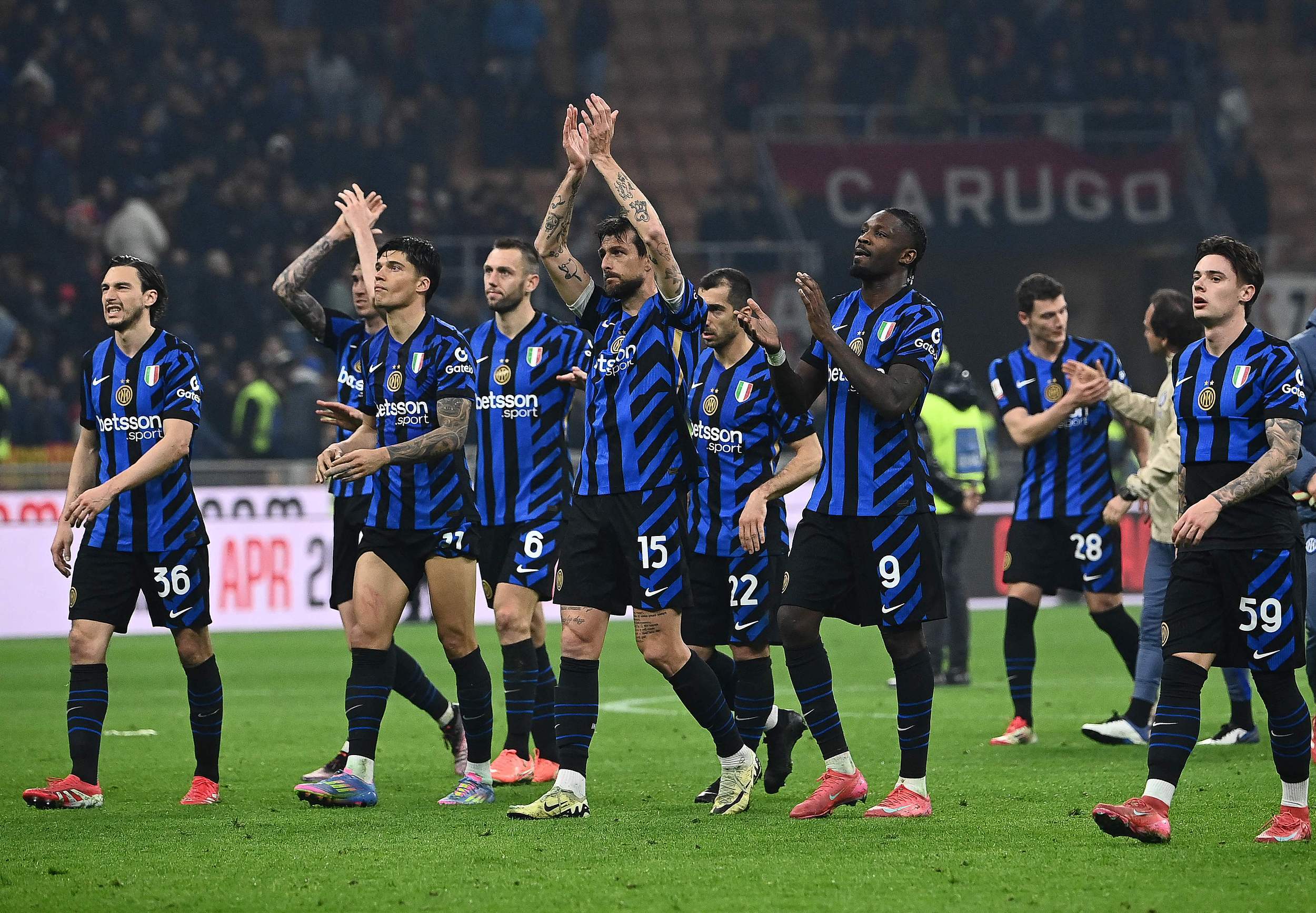 篮球勇士队中锋封盖次数创新高（勇士队中锋封盖数创下历史新高）